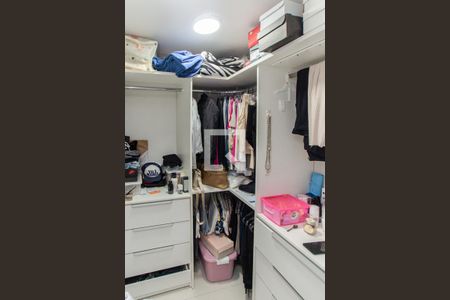 Suíte de casa à venda com 3 quartos, 126m² em Jardim Brasil (zona Norte), São Paulo