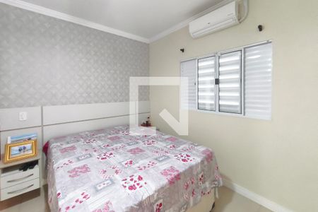 Quarto Suíte de casa à venda com 3 quartos, 120m² em Jardim Ipaussurama, Campinas
