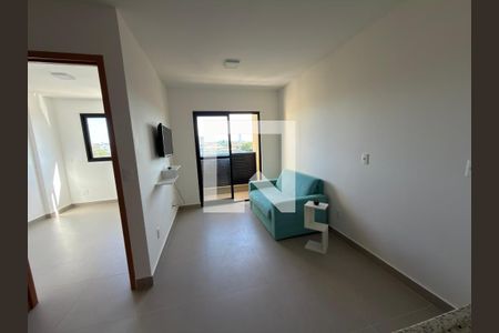 Sala e cozinha de apartamento para alugar com 2 quartos, 31m² em Ceilandia, Brasília
