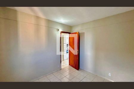 Quarto 1 de apartamento para alugar com 2 quartos, 50m² em Parque Maria Helena, Guarulhos