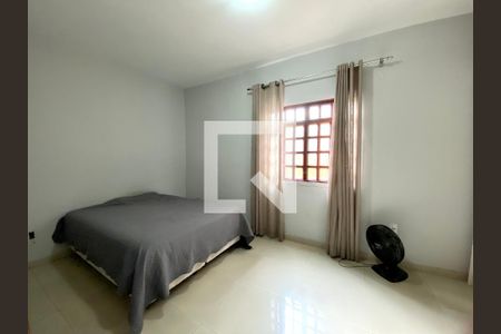 Suíte  de casa para alugar com 3 quartos, 300m² em Niteroi, Betim