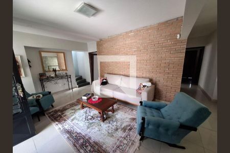 Casa à venda com 5 quartos, 250m² em Planalto Paulista, São Paulo