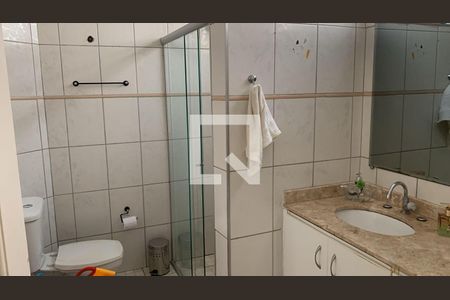 Casa à venda com 3 quartos, 300m² em Vila Congonhas, São Paulo
