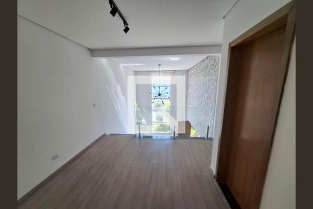 Casa à venda com 3 quartos, 200m² em Planalto Paulista, São Paulo