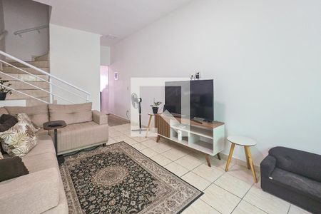 Casa para alugar com 2 quartos, 110m² em Jardim Las Palmas, Guarujá