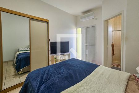 Casa para alugar com 2 quartos, 110m² em Jardim Las Palmas, Guarujá