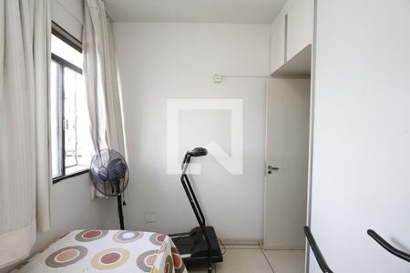Apartamento à venda com 3 quartos, 80m² em João Pinheiro, Belo Horizonte