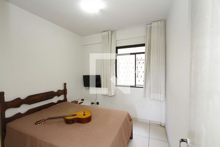 Apartamento à venda com 3 quartos, 80m² em João Pinheiro, Belo Horizonte