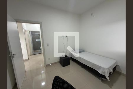 Quarto 01 de casa para alugar com 3 quartos, 300m² em Setor Habitacional Vicente Pires, Brasília