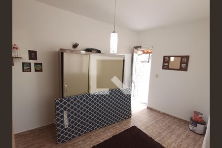 Quarto de casa de condomínio para alugar com 3 quartos, 200m² em Rocha, São Gonçalo