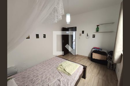 Quarto de casa de condomínio para alugar com 3 quartos, 200m² em Rocha, São Gonçalo