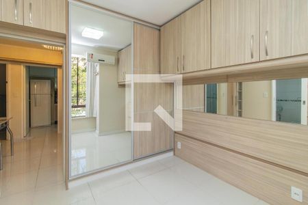 Quarto 1 de apartamento à venda com 2 quartos, 70m² em Menino Deus, Porto Alegre