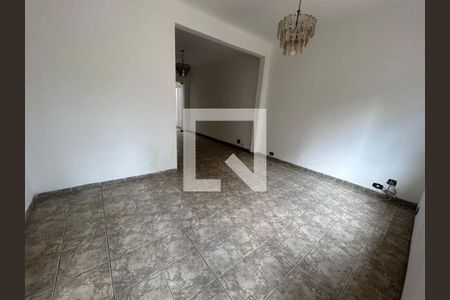 Casa à venda com 3 quartos, 167m² em Cambuci, São Paulo