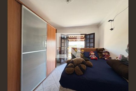 Casa para alugar com 4 quartos, 220m² em Vila Guedes, São Paulo