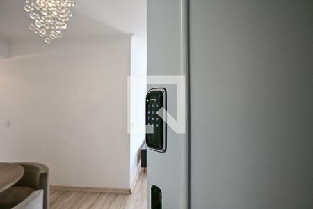 Fechadura Eletrônica de apartamento para alugar com 3 quartos, 62m² em Jardim Ampliacao, São Paulo