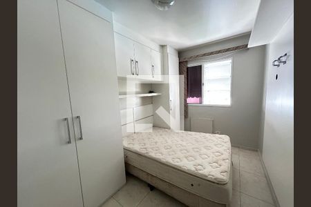 Suíte de apartamento para alugar com 2 quartos, 65m² em Praça Seca, Rio de Janeiro