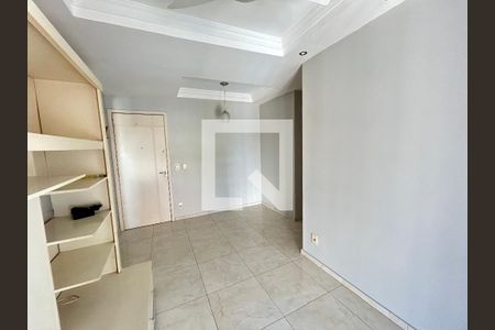 Sala de apartamento para alugar com 2 quartos, 65m² em Praça Seca, Rio de Janeiro