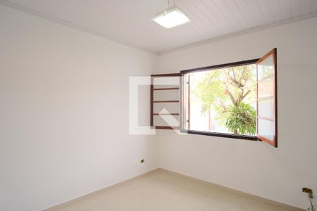 Quarto 2 de casa para alugar com 2 quartos, 71m² em Vila Beatriz, São Paulo