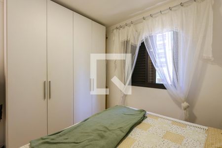 Suíte de apartamento para alugar com 2 quartos, 74m² em Jardim Maria Rosa, Taboão da Serra