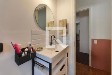 Banheiro Suíte de apartamento para alugar com 3 quartos, 110m² em Cambuí, Campinas