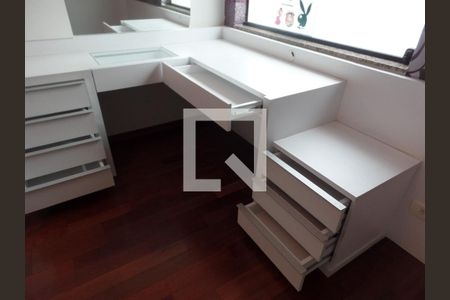 Quarto de casa à venda com 3 quartos, 144m² em Planalto Paulista, São Paulo