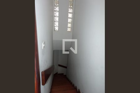 Corredor de casa à venda com 3 quartos, 144m² em Planalto Paulista, São Paulo
