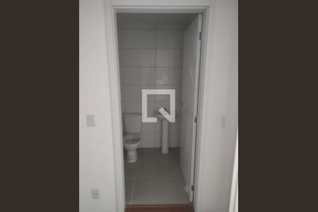 Banheiro de apartamento para alugar com 2 quartos, 50m² em Campina, São Leopoldo
