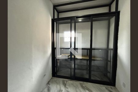 Quarto 1 de casa para alugar com 2 quartos, 80m² em Engenheiro Leal, Rio de Janeiro