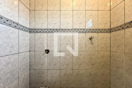 Banheiro 1 de casa para alugar com 2 quartos, 110m² em Jardim Nova Palmares, Valinhos