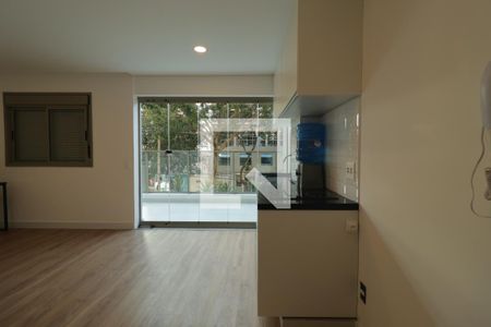 Sala/Cozinha de apartamento para alugar com 1 quarto, 51m² em Liberdade, São Paulo