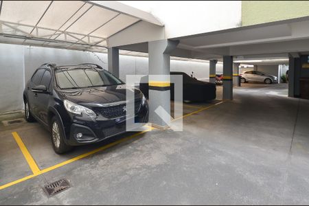 Garagem de apartamento para alugar com 2 quartos, 133m² em Santa Ines, Belo Horizonte