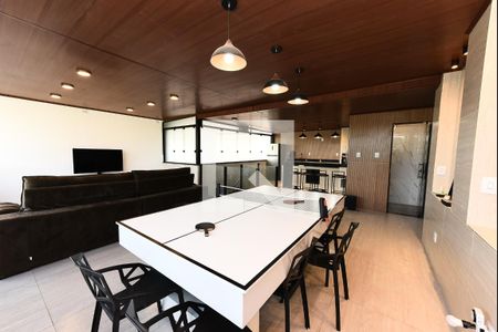 Sala de casa para alugar com 3 quartos, 300m² em Europa, Contagem