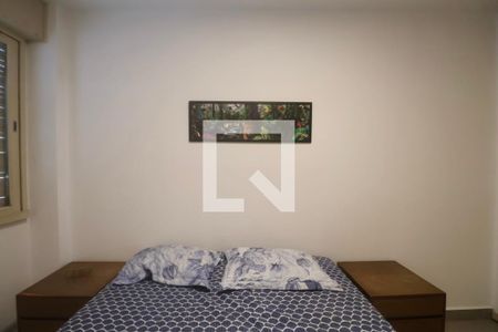 Quarto de apartamento para alugar com 3 quartos, 105m² em Barra Funda, Guarujá