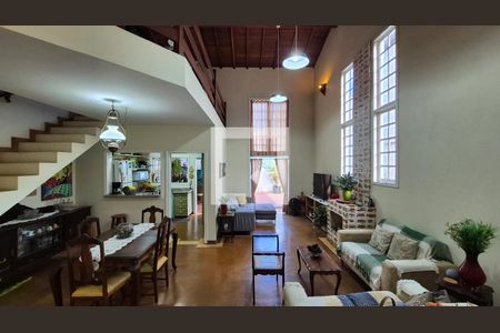 Sala de casa para alugar com 3 quartos, 237m² em Vila Guiomar, Santo André