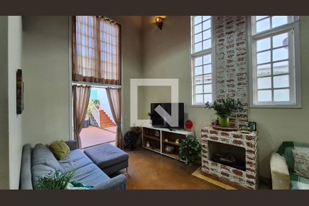 Sala de casa para alugar com 3 quartos, 237m² em Vila Guiomar, Santo André