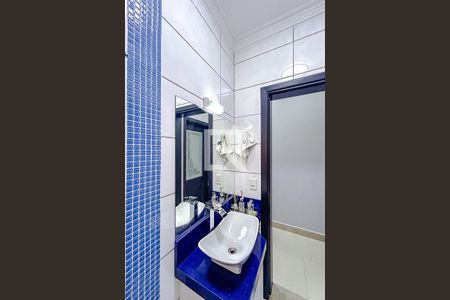 Lavabo de casa à venda com 4 quartos, 200m² em Penha de França, São Paulo