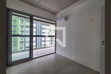 Apartamento para alugar com 3 quartos, 100m² em Recreio dos Bandeirantes, Rio de Janeiro