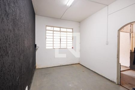 Sala de casa para alugar com 4 quartos, 120m² em Centro, Taubaté