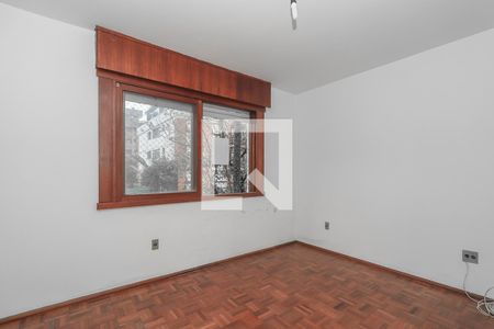Quarto de apartamento para alugar com 2 quartos, 66m² em Jardim Lindóia, Porto Alegre