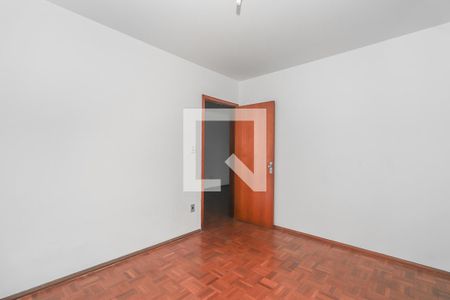Quarto 1 de apartamento para alugar com 2 quartos, 66m² em Jardim Lindóia, Porto Alegre