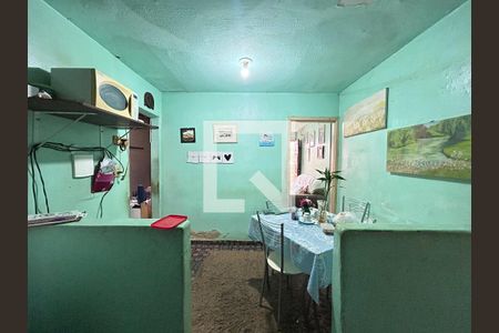 Casa à venda com 4 quartos, 420m² em Rio Branco, Belo Horizonte