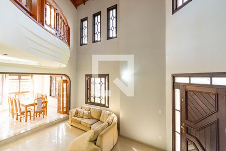 Casa para alugar com 3 quartos, 240m² em Marechal Rondon, Canoas