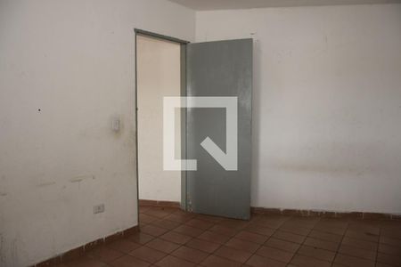 Quarto de casa para alugar com 1 quarto, 35m² em Jardim Florida, Embu das Artes