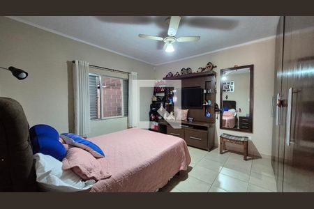Quarto de casa à venda com 3 quartos, 250m² em Jardim Ocara, Santo André