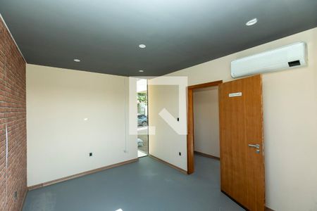 ESCRITÓRIO PISO SUPERIOR de casa de condomínio para alugar com 4 quartos, 389m² em Loteamento Caminhos de San Conrado (sousas), Campinas