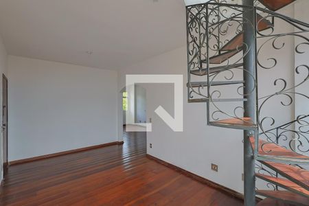 Apartamento à venda com 3 quartos, 162m² em Sion, Belo Horizonte