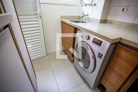 Lavanderia de apartamento para alugar com 3 quartos, 80m² em Bom Jesus, São José dos Pinhais