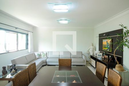 Sala de casa para alugar com 4 quartos, 396m² em Osvaldo Cruz, São Caetano do Sul
