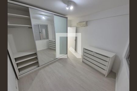 Quarto de apartamento para alugar com 2 quartos, 70m² em Centro, Florianópolis