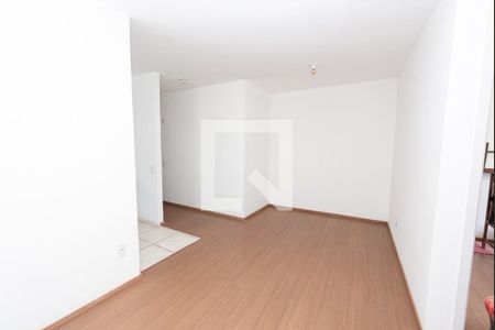 Sala de apartamento para alugar com 2 quartos, 60m² em Jardim Riacho das Pedras, Contagem